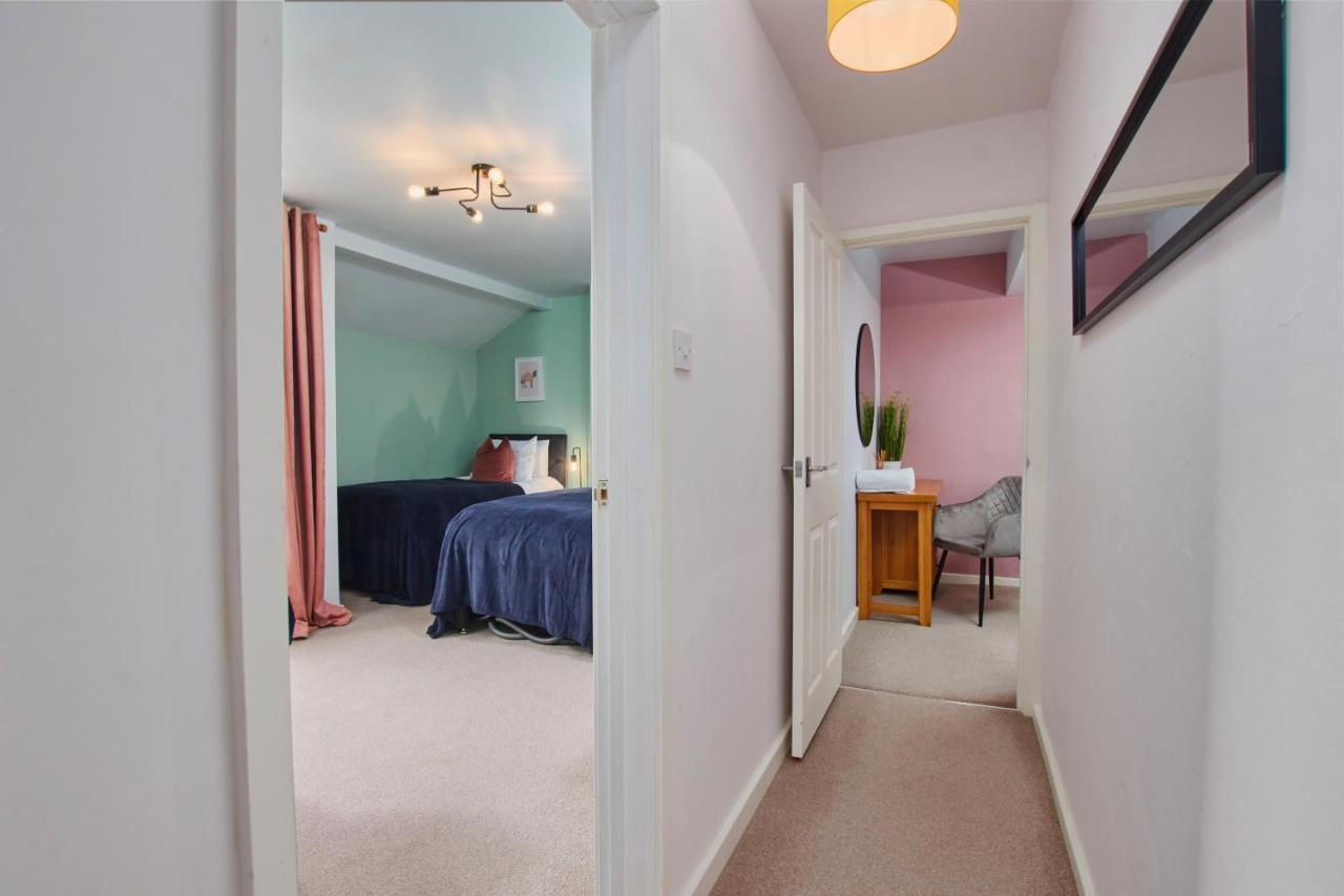 Fantastic Central Stratford Two Bedroom Apartment By Purestay Short Lets & Serviced Accommodation With Parking Ngoại thất bức ảnh